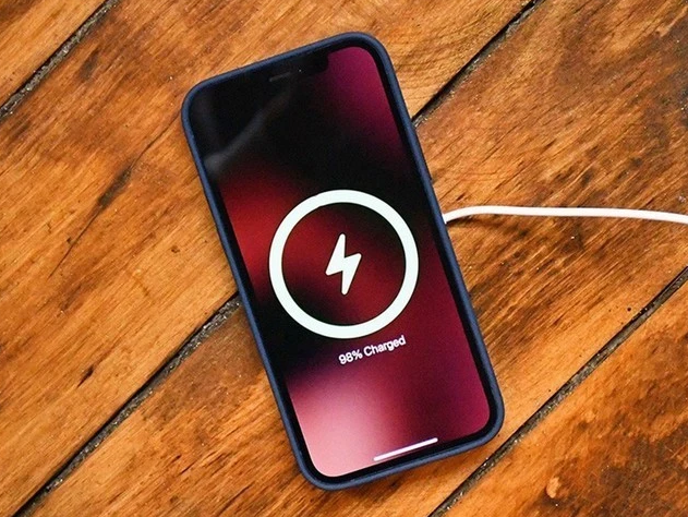 三门苹果手机维修分享iPhone 12可以随便充电吗 